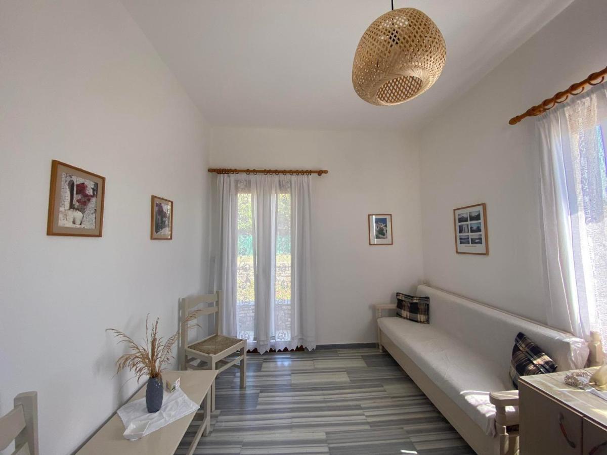 Stelios Zalonis Apartments Tinos Exterior foto